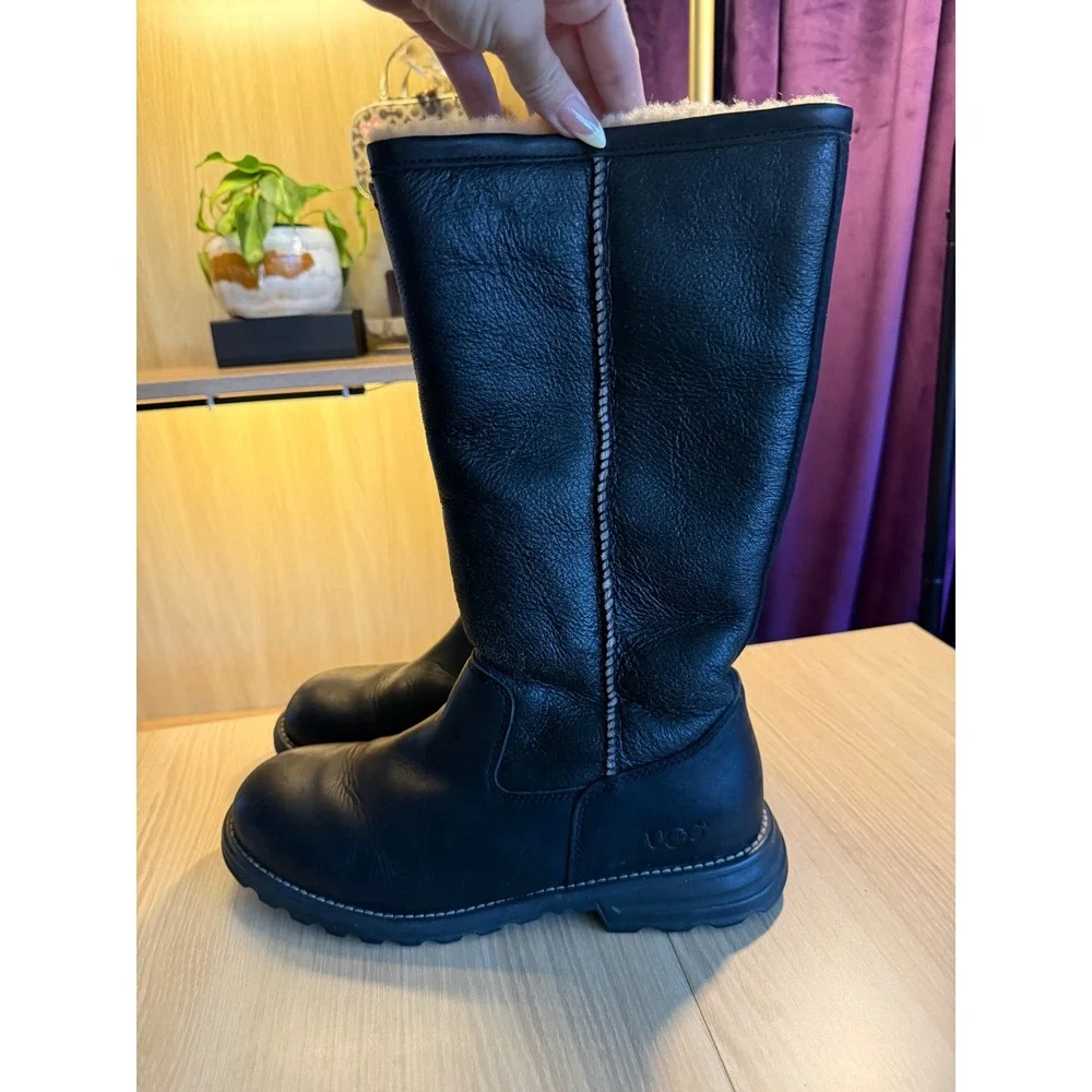 UGG Australia Women Black Leather Shearling Lined Tall Winter Boots Size 10